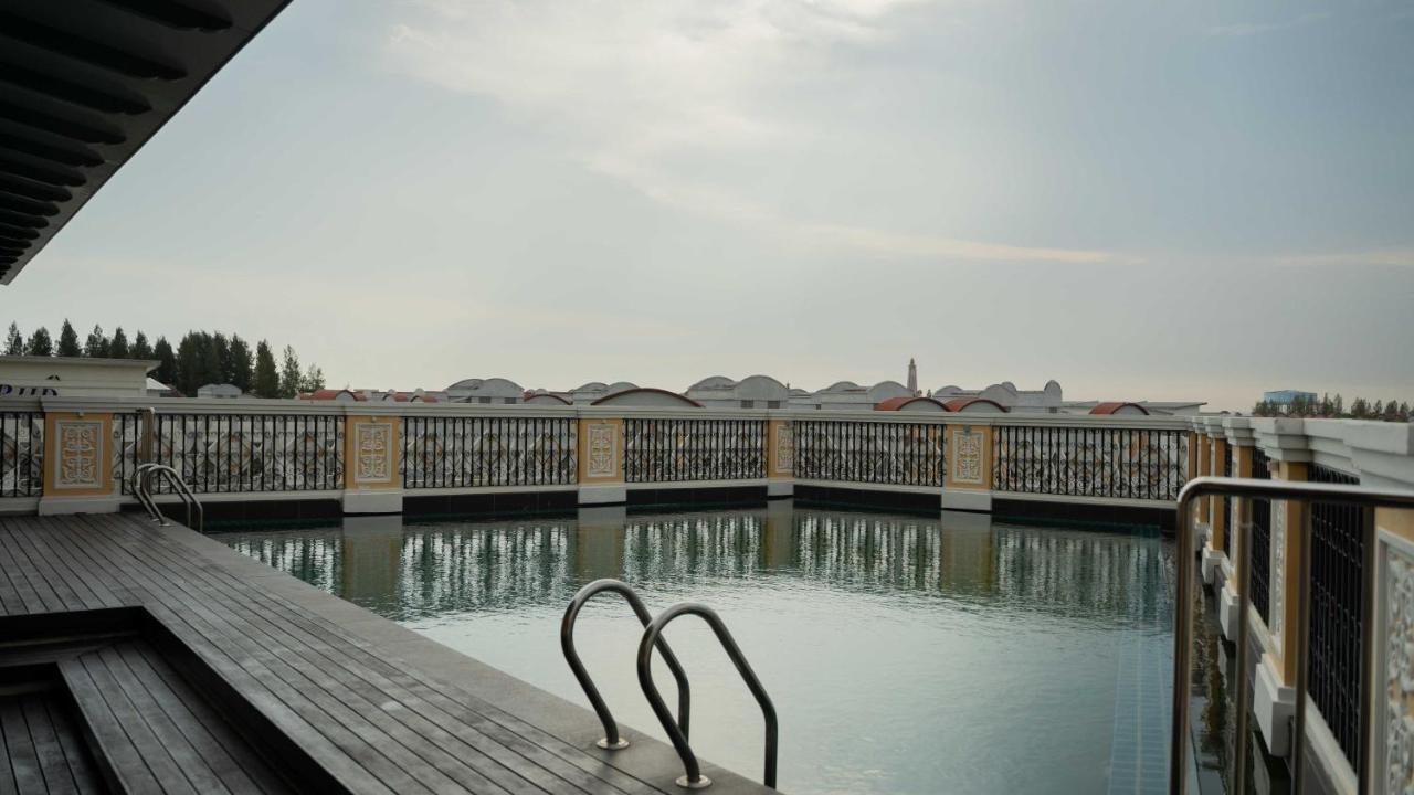 Kaizen Hotel & Suites Melaka Eksteriør bilde